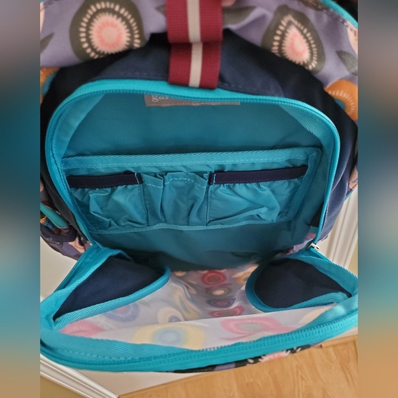 NWT Garnet Hill Kids Signature Eco backpack Flower Pring - Picture 8 of 9